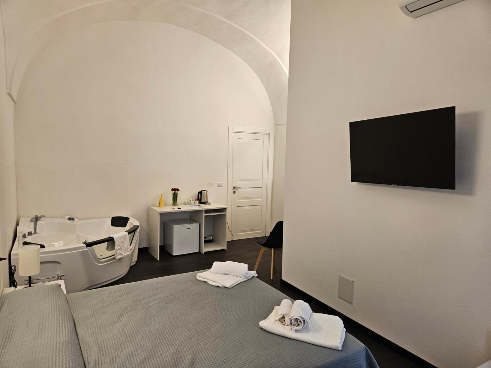 La Dama Del Castello Hotell Bosa Exteriör bild